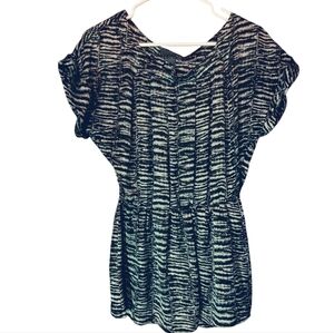 XXI Women's Print Blouse Size S Spring Office Flattering